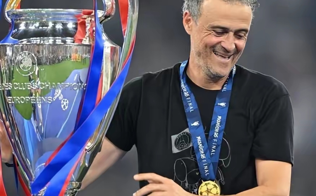 开云app下载 -欧联赛程吃紧，罗马窗口期门线救险，球迷炸锅，资深球员宣示担当 